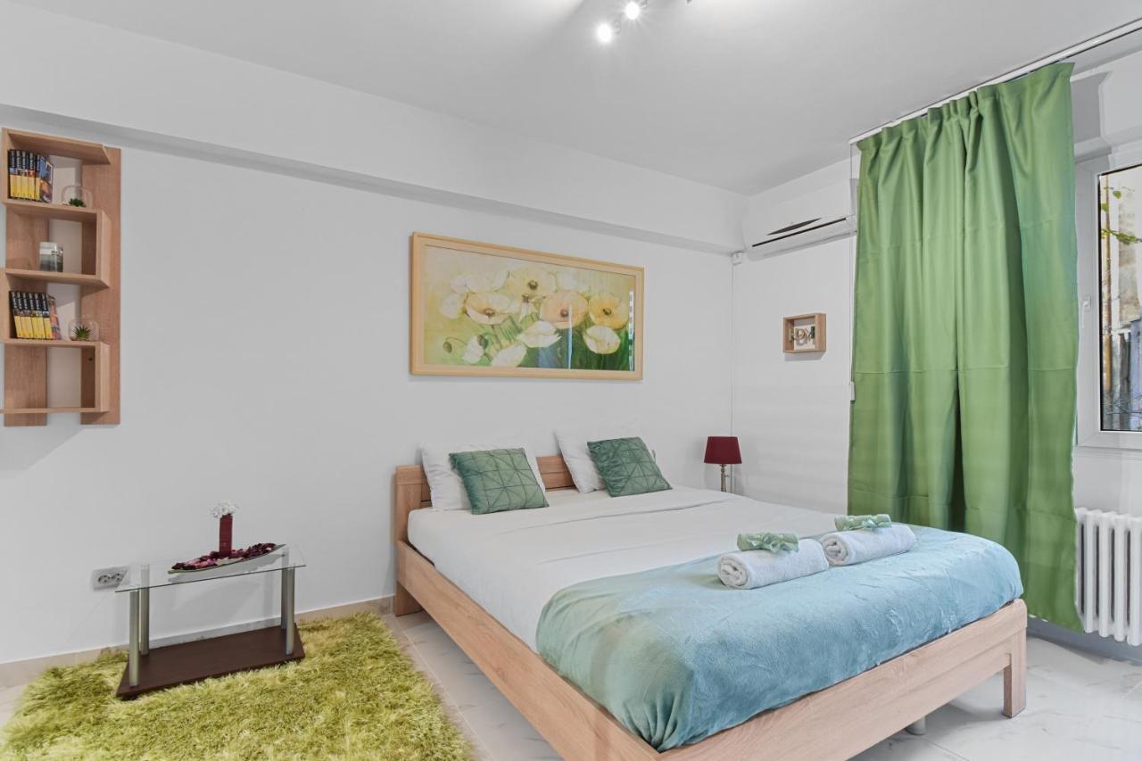 Central Studio Emerald Apartment Bucureşti Exterior foto